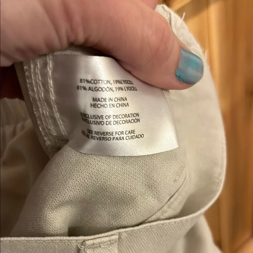 GAP Women's Cream Jogger Type Pants - Picture 3 of 10